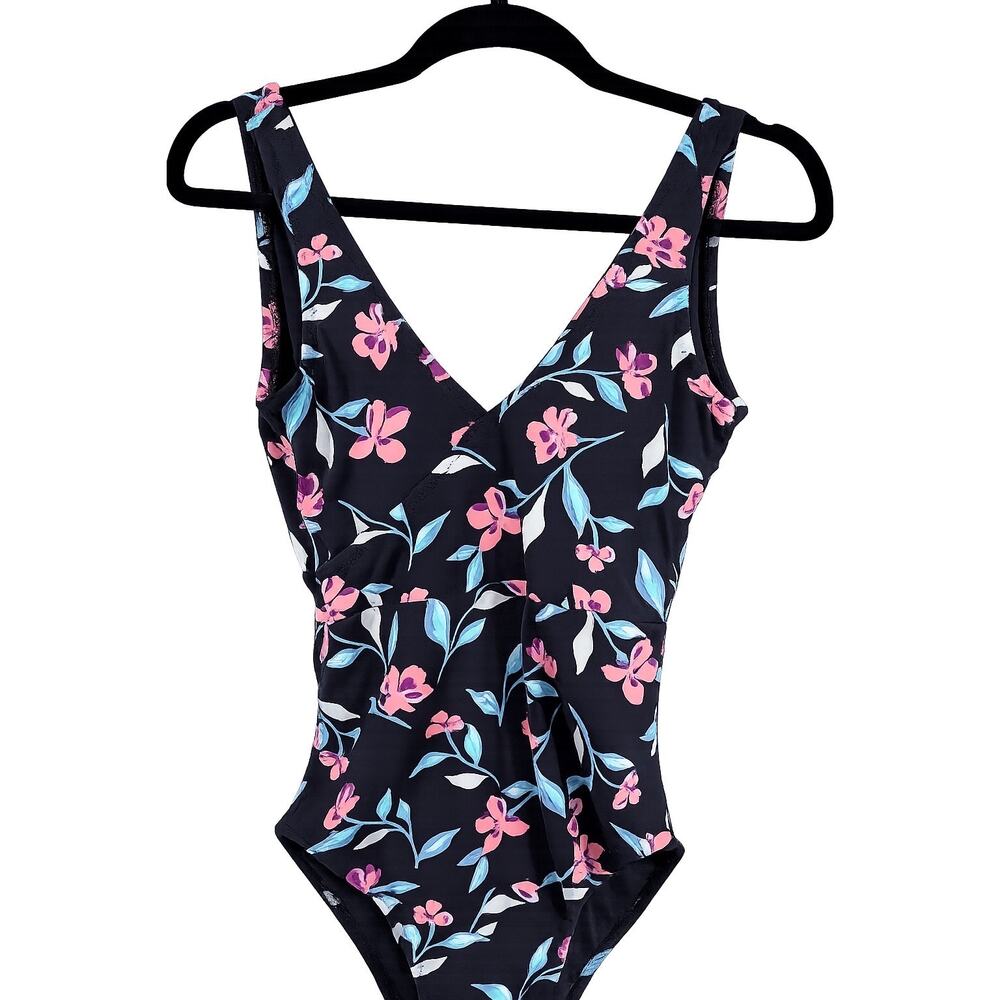 Lands’ End Women’s 4 Floral V-Neck One Piece Swimsuit Tummy Control Classy Chic
